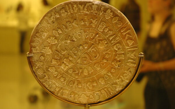 Phaistos Disk: The and the enduring mystery