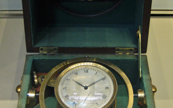 Marine chronometer