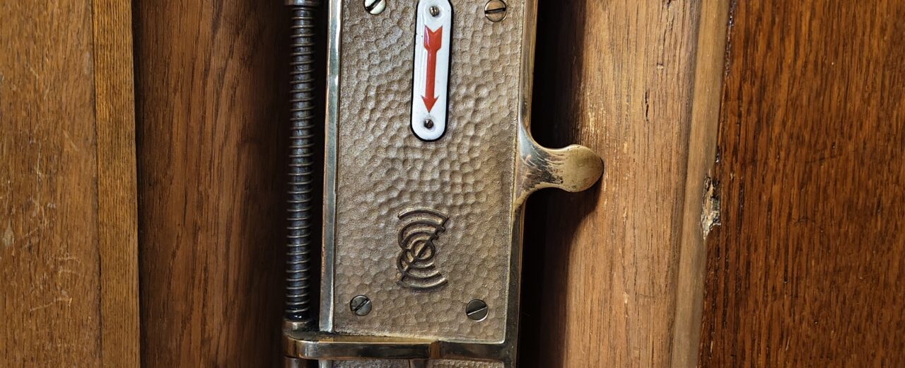 Pneumatic mail tubes: the forgotten pneumatic mail tube network